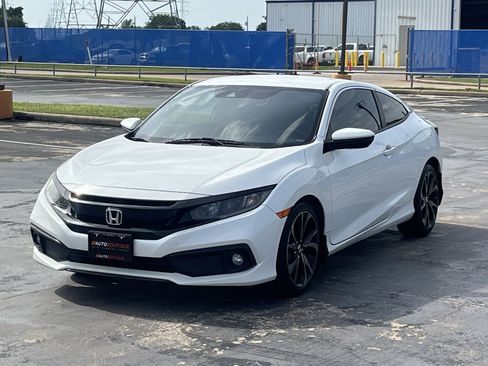 Used 2020 Honda Civic Sport image 5