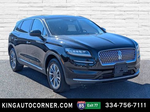 Used 2022 Lincoln Nautilus Reserve FWD image 3