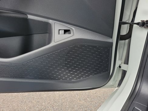 Used 2019 Volkswagen Jetta SE image 17