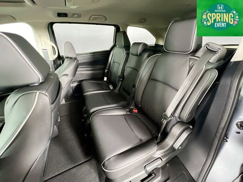 New 2026 Honda Odyssey Touring image 25