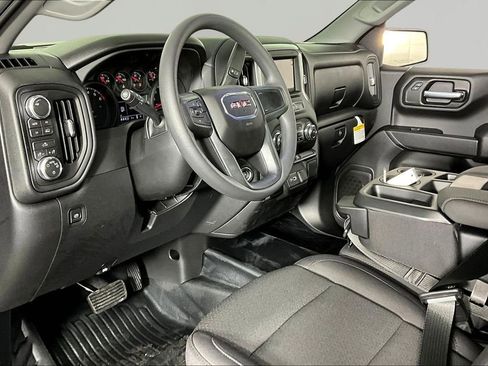 New 2026 GMC Sierra 1500 Pro AWD/4WD image 8