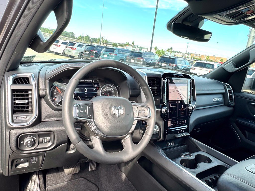 Used 2026 RAM 1500 Laramie AWD/4WD image 15