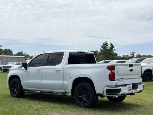 Used 2024 Chevrolet Silverado 1500 RST AWD/4WD image 9