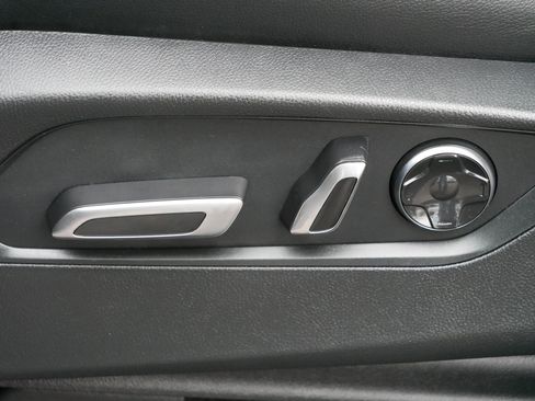 Used 2023 Acura MDX image 20