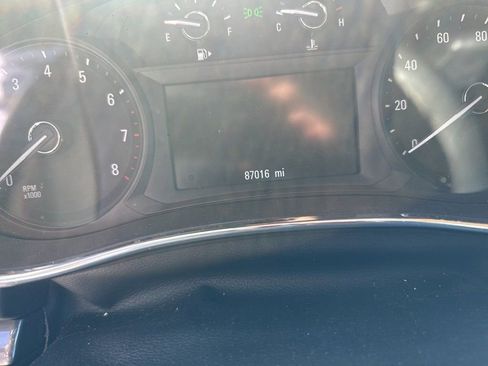 Used 2017 Buick Encore Premium w/ Experience Buick Package image 5