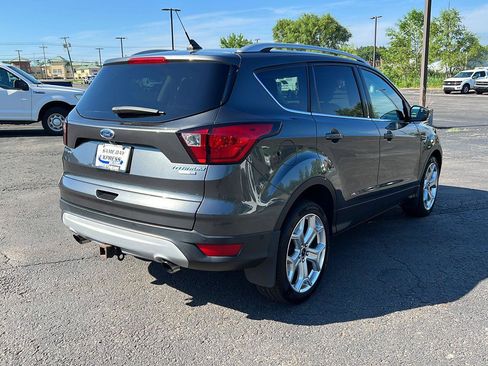Used 2019 Ford Escape Titanium w/ U9j03 - Titanium Tow Package AWD/4WD image 22