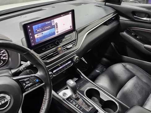 Used 2023 Nissan Altima 2.0 SR image 31