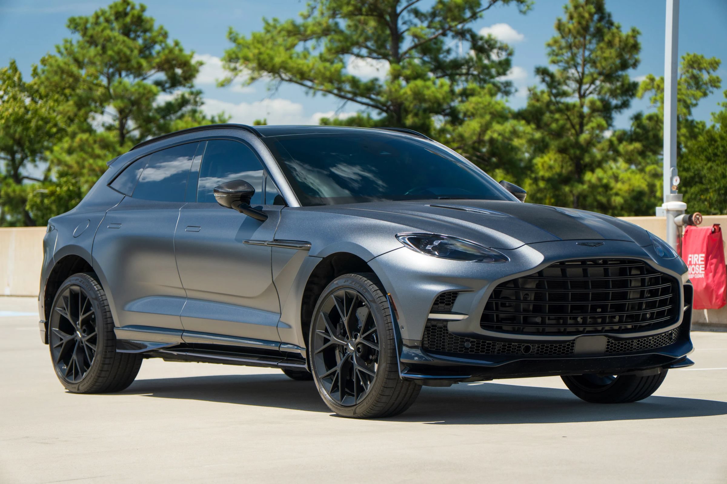 Used 2025 Aston Martin DBX 707 AWD/4WD image 13