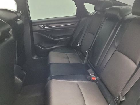 Used 2018 Honda Accord Sport image 18