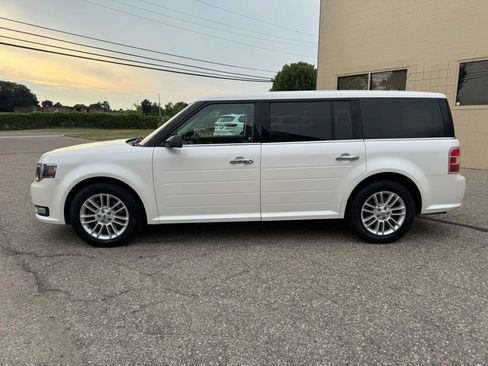 Used 2016 Ford Flex SEL AWD/4WD image 5