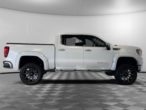 Used 2021 GMC Sierra 1500 SLT w/ SLT Premium Package AWD/4WD image 9