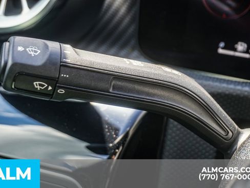 Used 2025 Mercedes-Benz CLA 250 4MATIC image 33