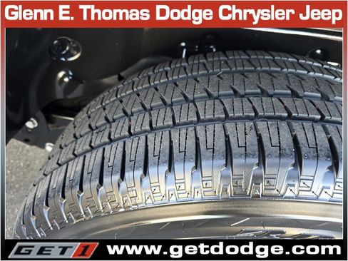 Used 2022 Jeep Wrangler Unlimited Sahara image 37