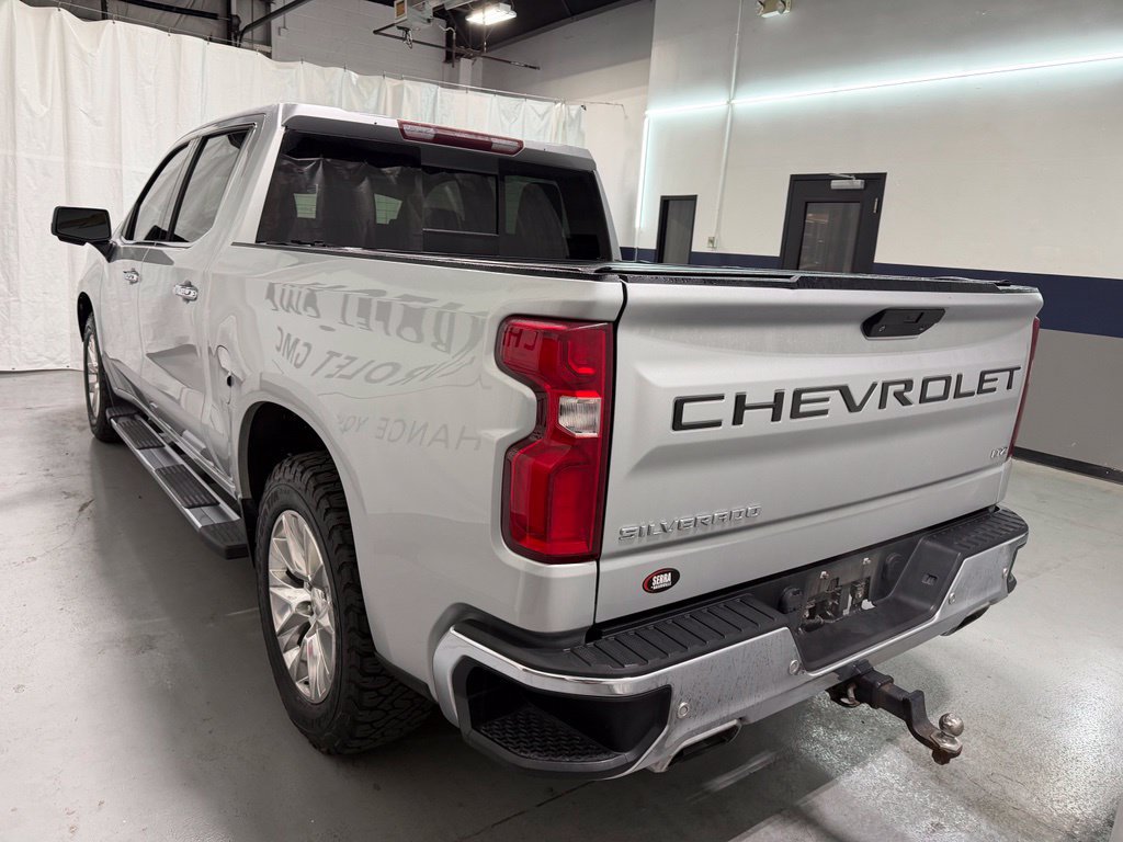 Used 2020 Chevrolet Silverado 1500 LTZ w/ LTZ Premium Package AWD/4WD image 23
