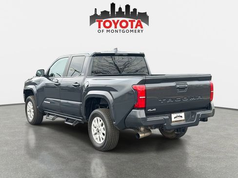 Used 2024 Toyota Tacoma SR5 image 7