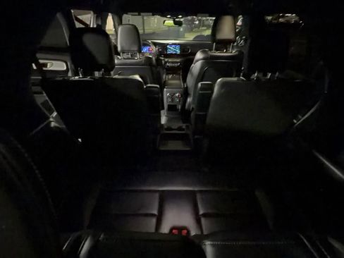 Used 2020 Ford Explorer ST w/ ST Street Pack image 35