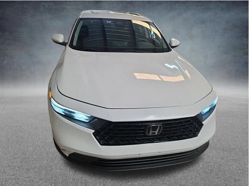 Used 2023 Honda Accord EX image 2