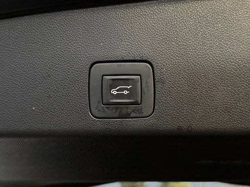 Certified 2023 Buick Encore GX Essence w/ Experience Buick Package image 37