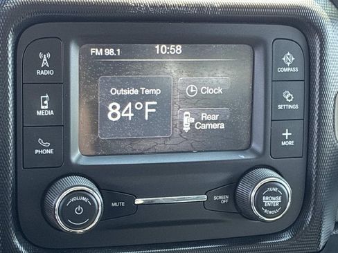Used 2019 Jeep Wrangler Unlimited Sport AWD/4WD image 32