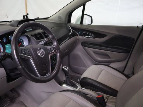 Used 2016 Buick Encore Convenience FWD image 17