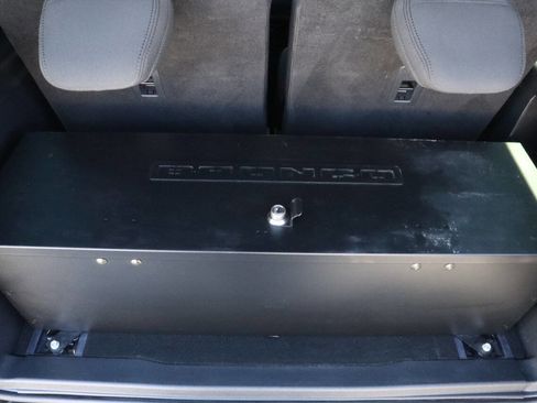 Used 2022 Ford Bronco 2-Door image 12