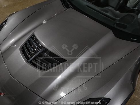 Used 2015 Chevrolet Corvette Z06 w/ 3LZ Preferred Equipment Group image 38