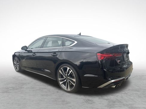 Used 2022 Audi S5 Premium image 3