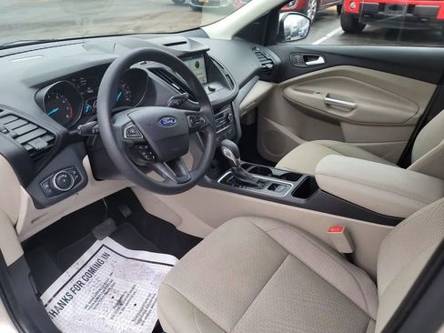 Used 2018 Ford Escape SE w/ Ford Safe & Smart Package image 10