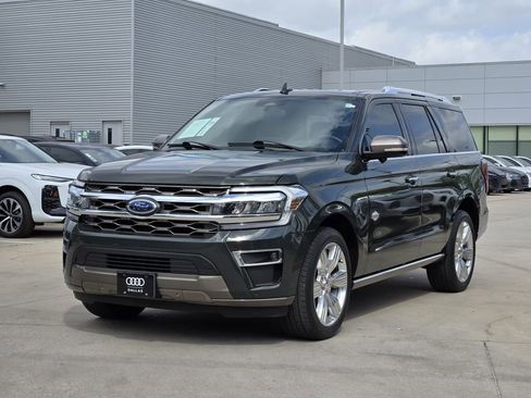 Used 2023 Ford Expedition King Ranch RWD image 6