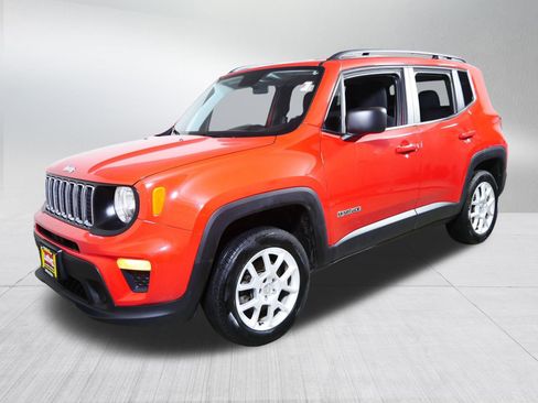 Used 2020 Jeep Renegade Sport w/ Sport Appearance Group image 3