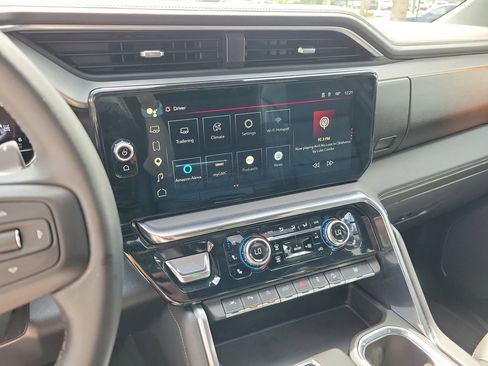 Used 2024 GMC Sierra 1500 Denali w/ Denali Reserve Package image 24