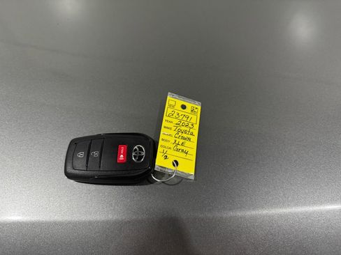 Used 2023 Toyota Crown XLE image 40