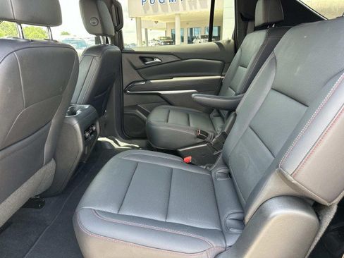 Used 2024 Chevrolet Traverse Z71 AWD/4WD image 20