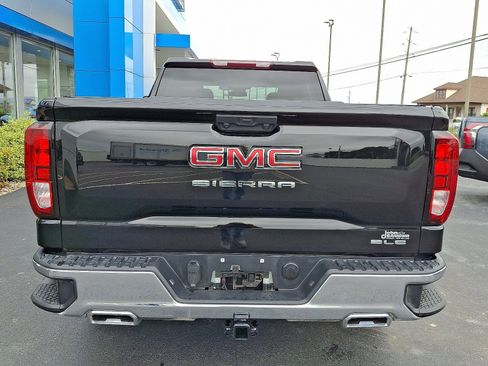 Used 2024 GMC Sierra 1500 SLE image 5