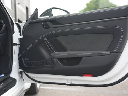 Certified 2026 Porsche 911 GT3 RWD image 24