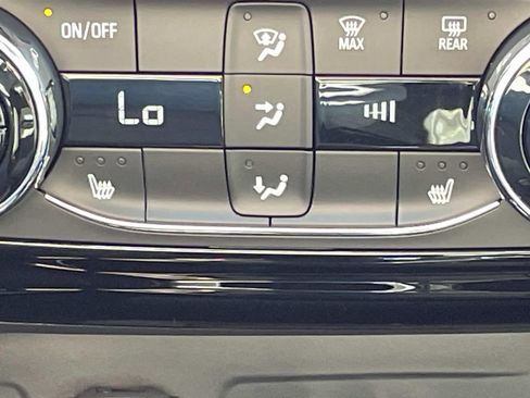 New 2026 Chevrolet Trax LT w/ Driver Confidence Package image 19