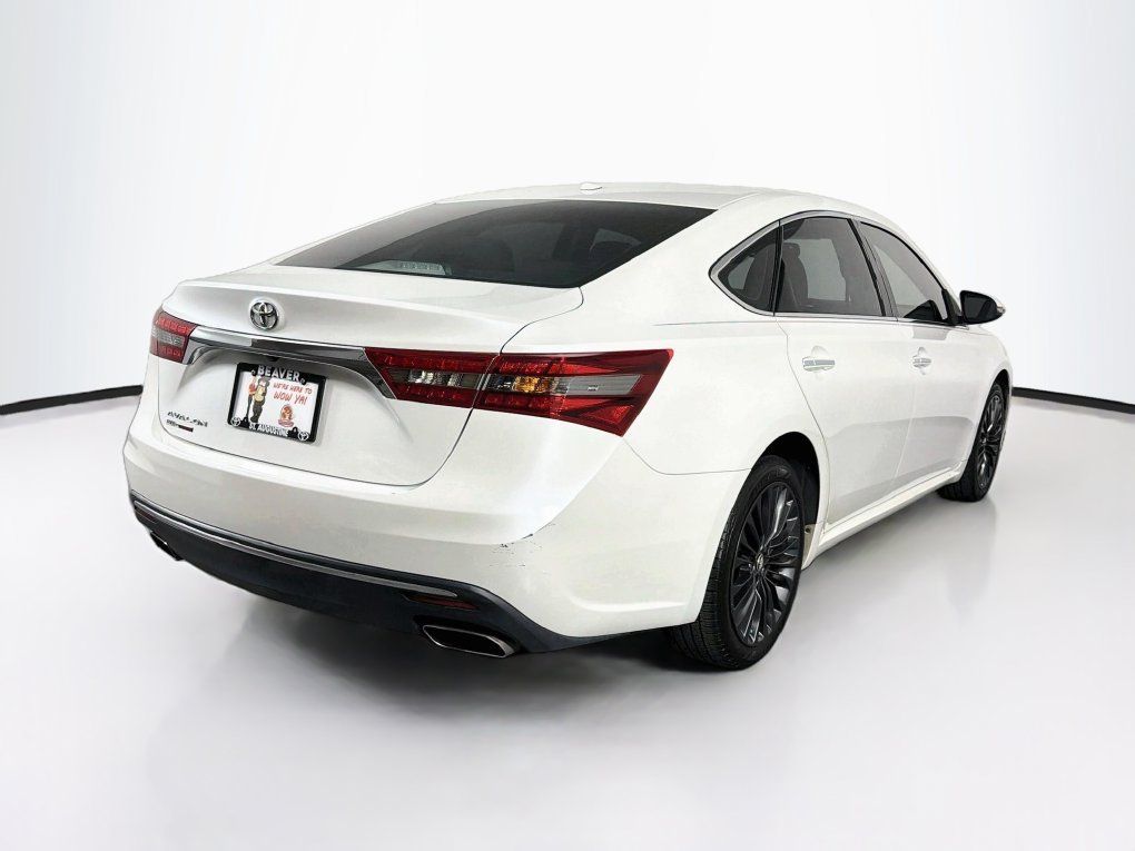 Used 2016 Toyota Avalon Touring FWD image 10