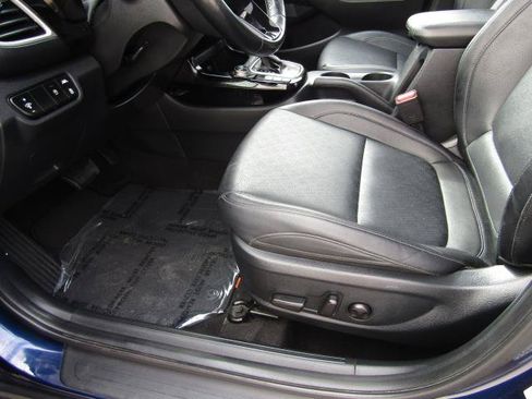 Used 2021 Kia Seltos EX AWD/4WD image 15