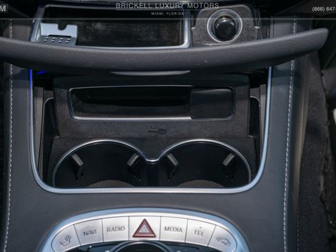 Used 2020 Mercedes-Benz S 560 4MATIC Sedan image 31