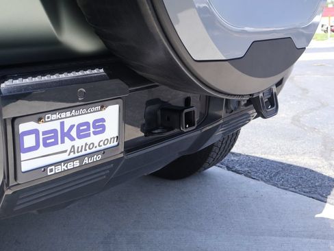 Used 2024 GMC Hummer EV 3X AWD/4WD image 10