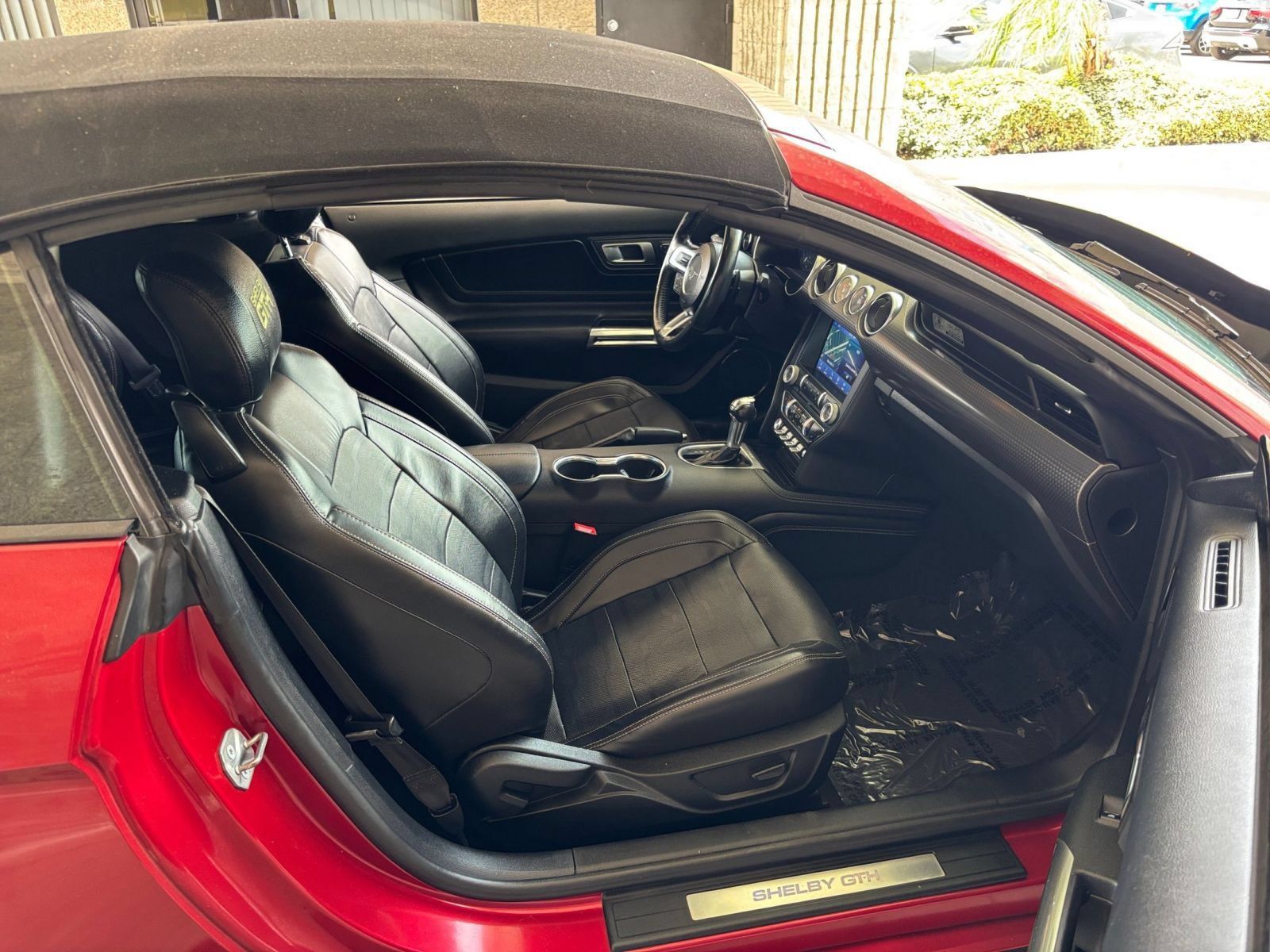 Used 2022 Ford Mustang GT Premium w/ GT Performance Package RWD image 36