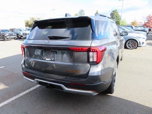 New 2026 Ford Explorer Tremor w/ Tremor Convenience Package image 4
