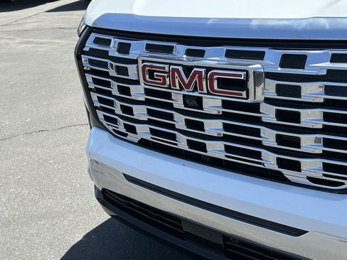 New 2026 GMC Terrain Denali AWD/4WD image 31