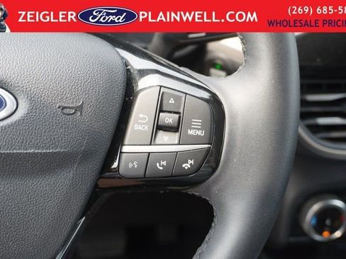 Used 2022 Ford Escape SEL image 24