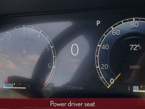 Used 2024 Jeep Grand Cherokee Limited w/ Luxury Tech Group II AWD/4WD image 24