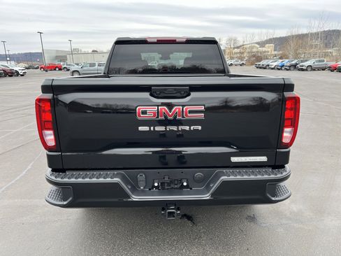 New 2026 GMC Sierra 1500 Elevation image 6