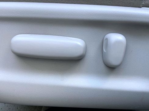 Used 2008 Toyota Camry LE image 33