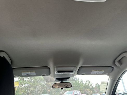 Used 2022 Nissan Sentra SV image 16