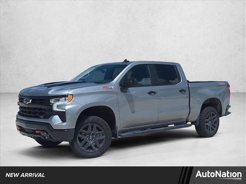 Used 2024 Chevrolet Silverado 1500 LT Trail Boss w/ Convenience Package II image 1
