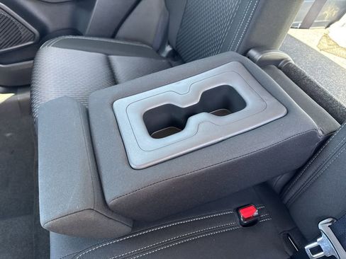 New 2026 Mitsubishi Outlander ES FWD image 35